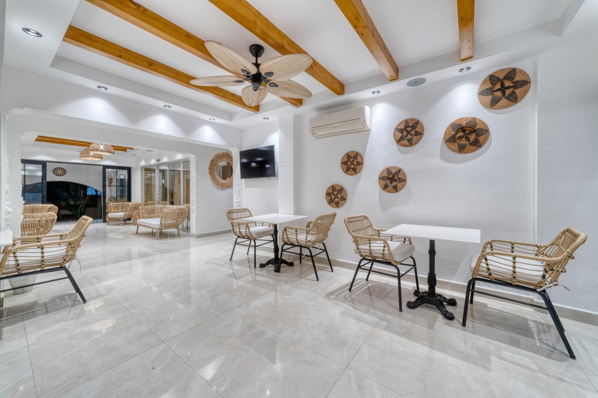 Hildegard Hotel Алания Экстерьер фото